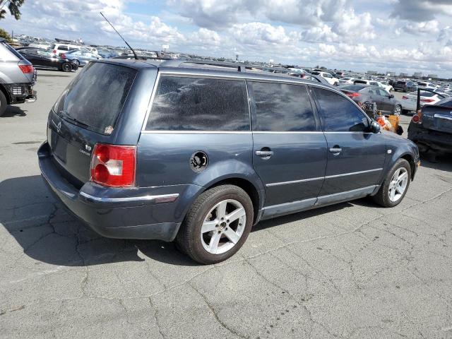 WVWYH63B94E134509 - 2004 VOLKSWAGEN PASSAT GLX 4MOTION GRAY photo 3