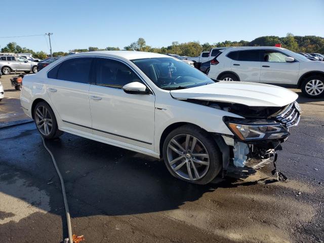 1VWDT7A37HC068636 - 2017 VOLKSWAGEN PASSAT R-LINE Ağ foto 4