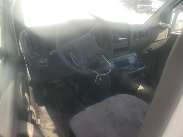 1GCFG15M021132583 - 2002 CHEVROLET EXPRESS G1 白色 照片 8