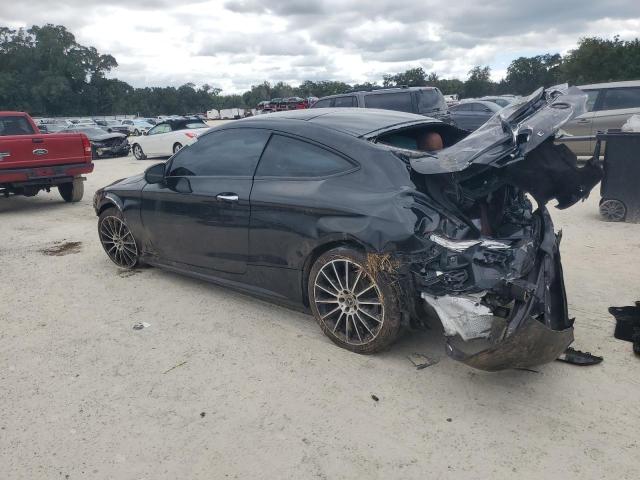 WDDWJ4JB2JF725246 - 2018 MERCEDES-BENZ C 300 黑色 照片 2