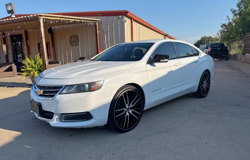 1G1105S3XHU129112 - 2017 CHEVROLET IMPALA LT WHITE photo 2