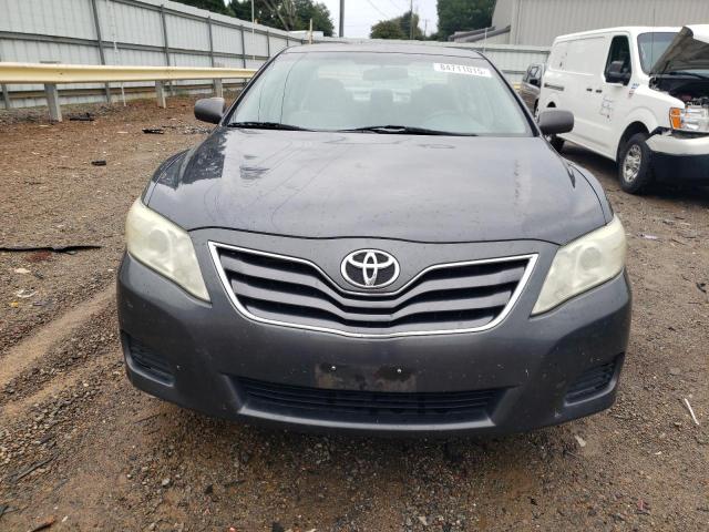 4T1BF3EK5AU040356 - 2010 TOYOTA CAMRY BASE GRAY photo 5