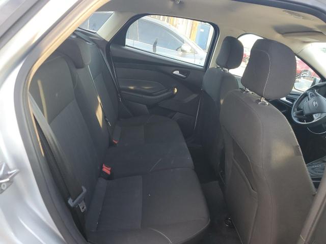 1FADP3K23JL280225 - 2018 FORD FOCUS SE 银色 照片 10