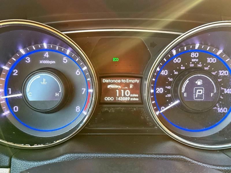 5NPEC4AC0DH634480 - 2013 HYUNDAI SONATA SE Қызыл фото 8