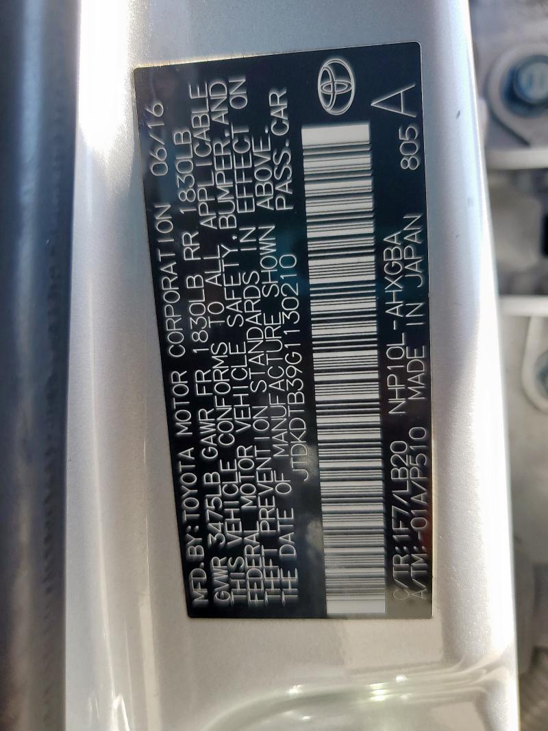 JTDKDTB39G1130210 - 2016 TOYOTA PRIUS C SILVER photo 12