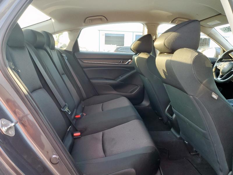 1HGCV1F17JA026094 - 2018 HONDA ACCORD LX Gri fotoğraf 10