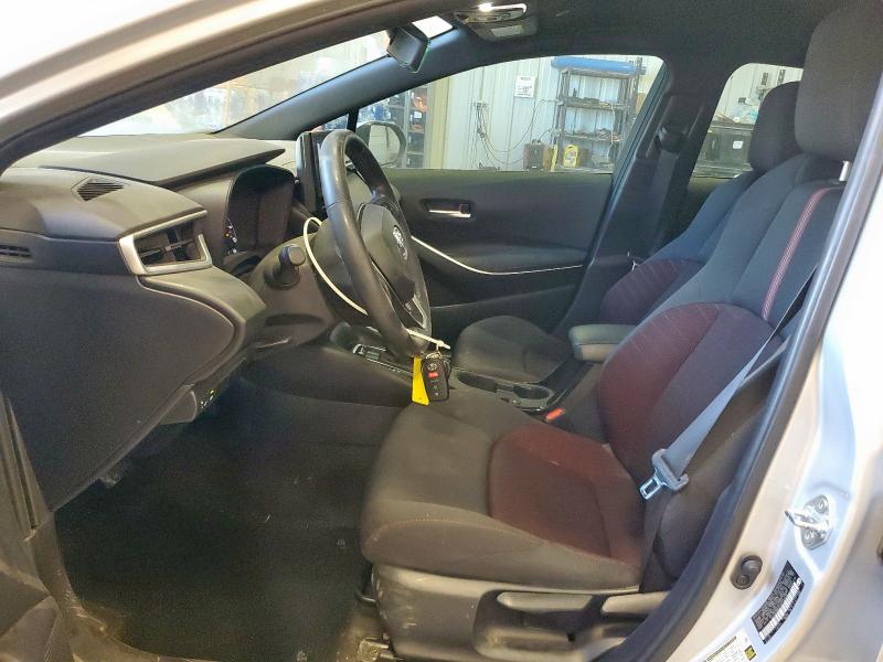 5YFS4MCE4RP198032 - 2024 TOYOTA COROLLA SE Серебристый фото 7