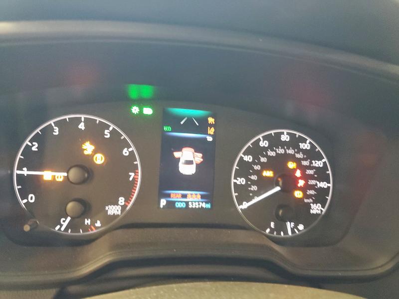 5YFS4MCE4RP198032 - 2024 TOYOTA COROLLA SE Серебристый фото 9