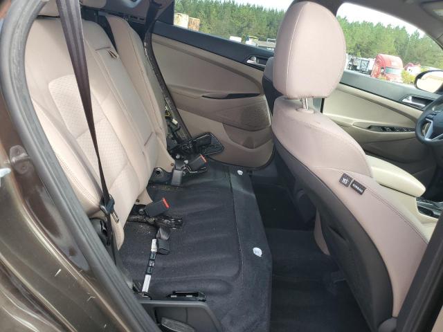 KM8J23A46KU840762 - 2019 HYUNDAI TUCSON SE GRAY photo 10