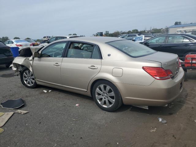 4T1BK36B35U036290 - 2005 TOYOTA AVALON XL GOLD photo 2