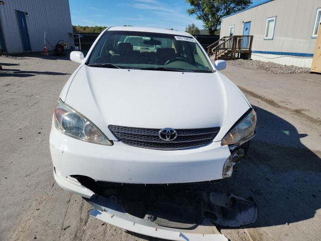 4T1BF32K23U053315 - 2003 TOYOTA CAMRY LE თეთრი ფოტო 5