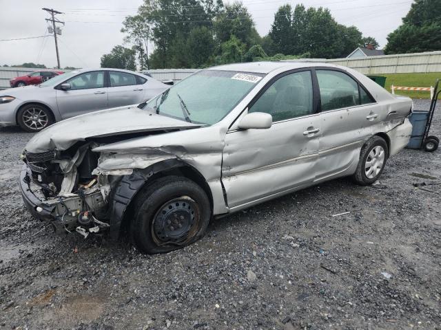 2004 TOYOTA CAMRY LE, 