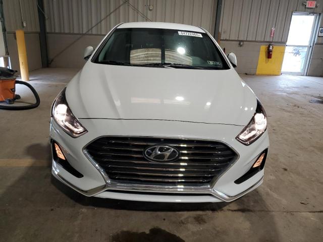 5NPE24AF6KH820146 - 2019 HYUNDAI SONATA SE Biały zdjęcie 5