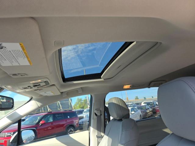 5TDYRKEC3RS190670 - 2024 TOYOTA SIENNA XLE თეთრი ფოტო 12