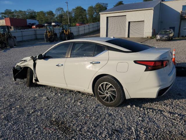 1N4BL4BW3KC204873 - 2019 NISSAN ALTIMA S أبيض صورة 2