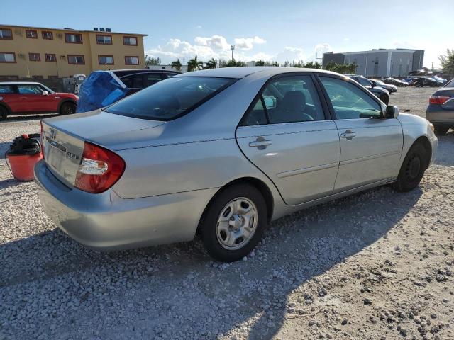 4T1BE32K23U140912 - 2003 TOYOTA CAMRY LE SILVER photo 3