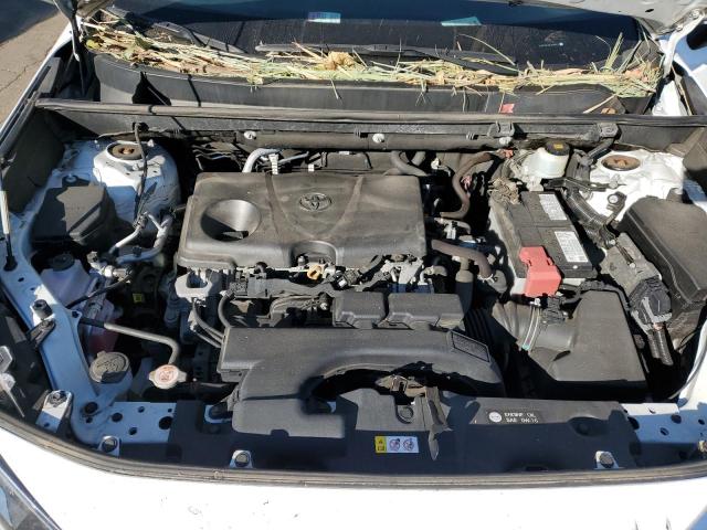 2T3P1RFV9LW126215 - 2020 TOYOTA RAV4 XLE WHITE photo 11