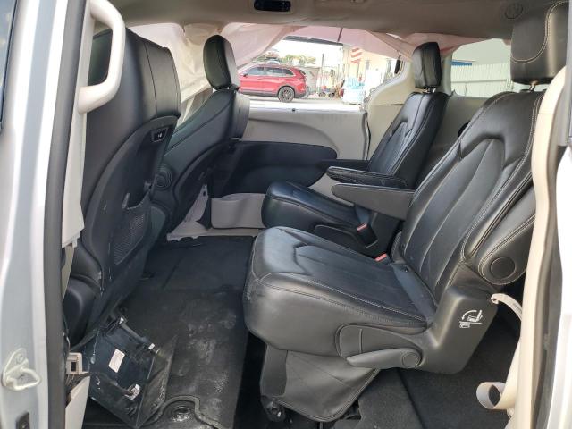 2C4RC1BG6RR144492 - 2024 CHRYSLER PACIFICA TOURING L SILVER photo 11