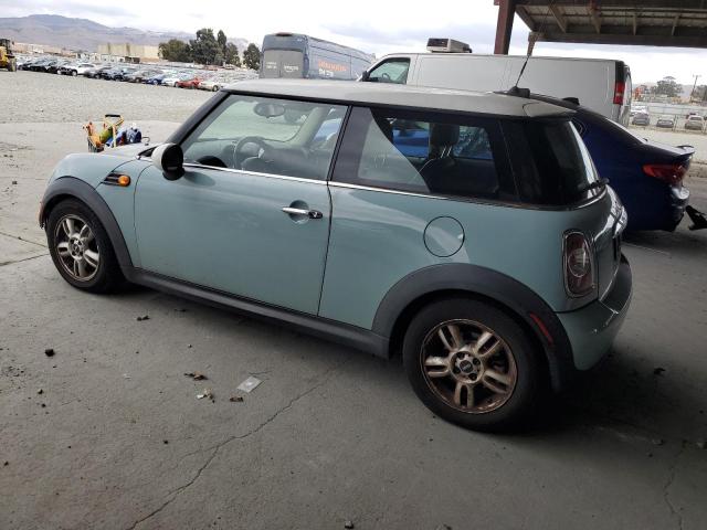 WMWSU3C57DT545779 - 2013 MINI COOPER BLUE photo 2