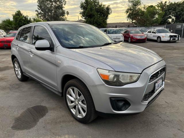 2014 MITSUBISHI OUTLANDER ES, 