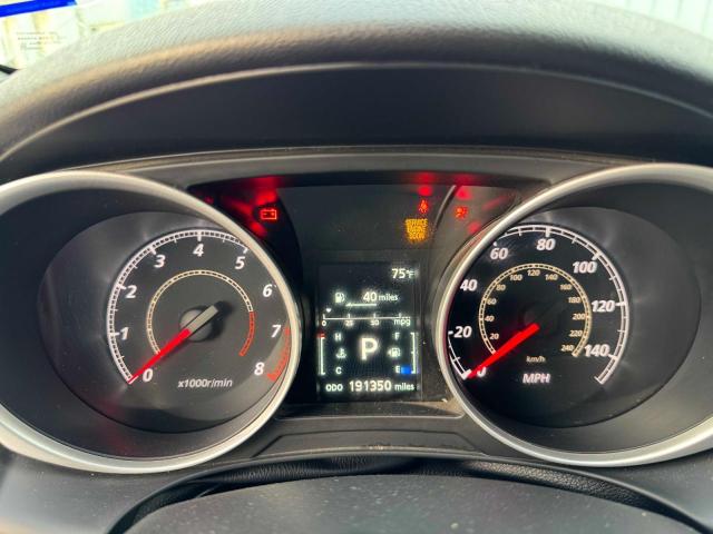 4A4AP3AU3EE015226 - 2014 MITSUBISHI OUTLANDER ES Gümüş foto 8