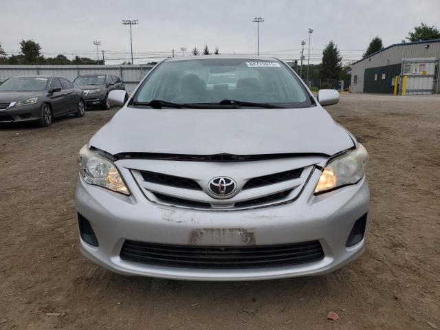 2T1BU4EE0BC700120 - 2011 TOYOTA COROLLA BASE 银色 照片 5