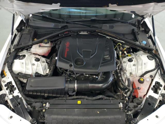 ZARFANBN9K7621749 - 2019 ALFA ROMEO GIULIA TI WHITE photo 11