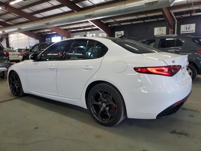ZARFANBN9K7621749 - 2019 ALFA ROMEO GIULIA TI WHITE photo 2