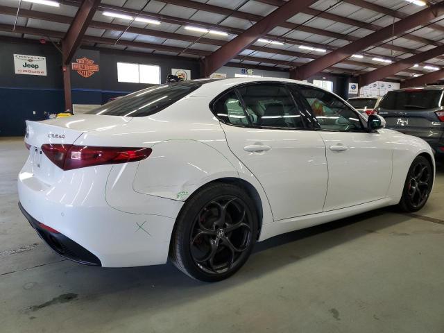 ZARFANBN9K7621749 - 2019 ALFA ROMEO GIULIA TI WHITE photo 3