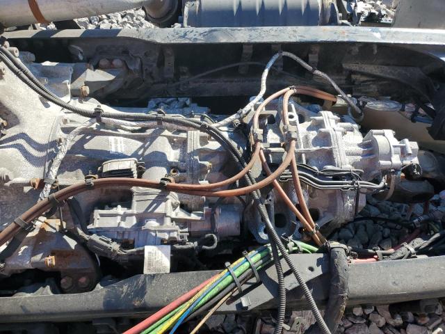 3AKJHHDR2PSNL5115 - 2023 FREIGHTLINER CASCADIA 1 Zweifarbig Foto 9