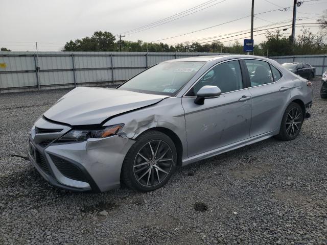 2022 TOYOTA CAMRY SE, 