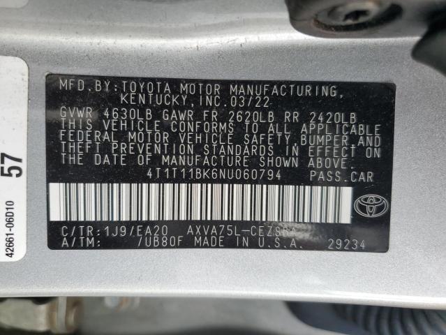 4T1T11BK6NU060794 - 2022 TOYOTA CAMRY SE SILVER photo 13