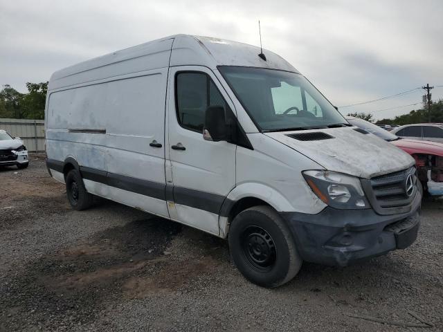 WD3PE8DDXGP326878 - 2016 MERCEDES-BENZ SPRINTER 2500 أبيض صورة 4
