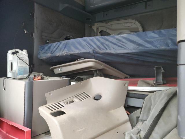 3AKJGLD56FSGB3332 - 2015 FREIGHTLINER CASCADIA 1 RED photo 6