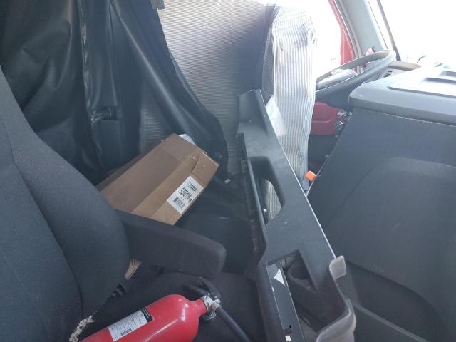 3AKJHHDR4PSUG3698 - 2023 FREIGHTLINER CASCADIA 1 Rot Foto 5