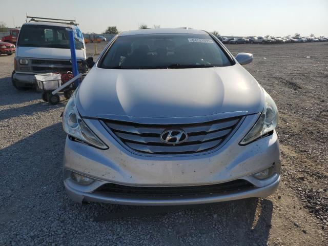 5NPEC4AB2CH413419 - 2012 HYUNDAI SONATA SE 银色 照片 5
