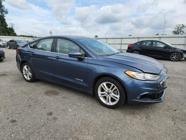 3FA6P0LU7JR116971 - 2018 FORD FUSION SE HYBRID BLUE photo 4
