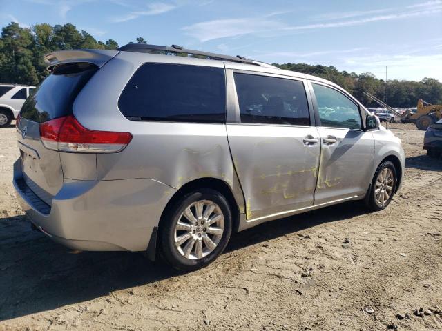 5TDJK3DC5BS018949 - 2011 TOYOTA SIENNA LE SILVER photo 3