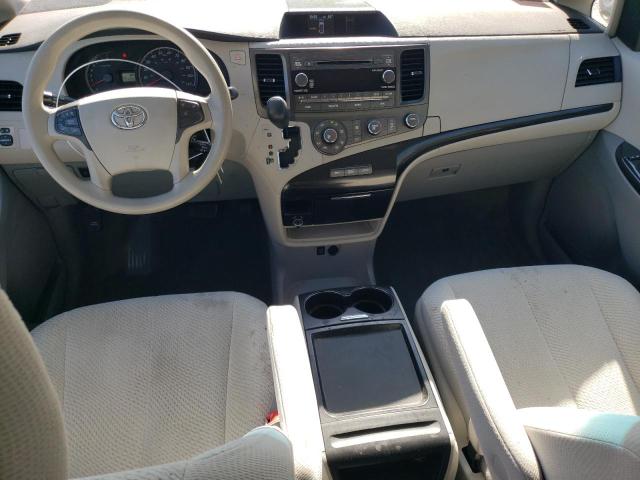 5TDJK3DC5BS018949 - 2011 TOYOTA SIENNA LE SILVER photo 8