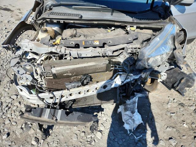 1FMCU9GD2HUD90663 - 2017 FORD ESCAPE SE Silber Foto 12