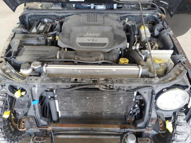 1C4HJWEGXFL767998 - 2015 JEEP WRANGLER U SAHARA Чорний фото 12