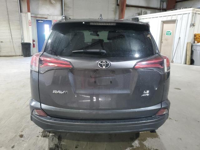 JTMBFREV6JJ213143 - 2018 TOYOTA RAV4 LE Серый фото 6