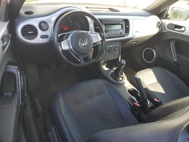 3VWHP7AT2CM627572 - 2012 VOLKSWAGEN BEETLE SILVER photo 8