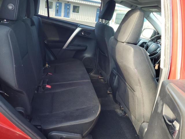 JTMRFREV9FD099854 - 2015 TOYOTA RAV4 XLE RED photo 11