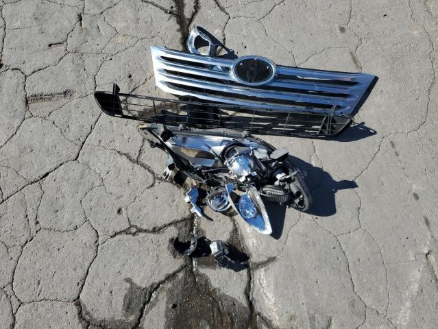 4T1BK3DB4BU433117 - 2011 TOYOTA AVALON BASE فضي صورة 12