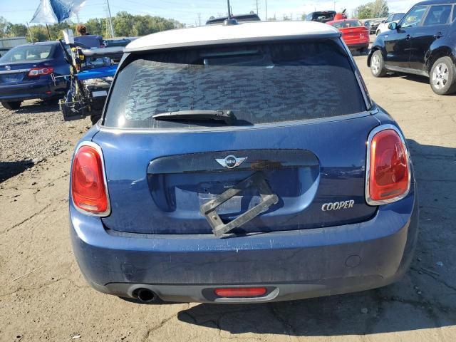 WMWXP5C5XG2D13540 - 2016 MINI COOPER BLUE photo 6