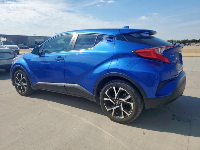JTNKHMBX6L1083351 - 2020 TOYOTA C-HR XLE BLUE photo 2