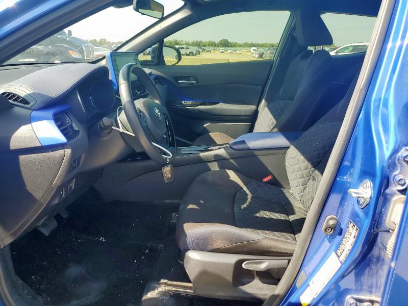 JTNKHMBX6L1083351 - 2020 TOYOTA C-HR XLE BLUE photo 7