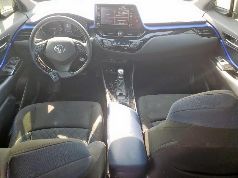 JTNKHMBX6L1083351 - 2020 TOYOTA C-HR XLE BLUE photo 8