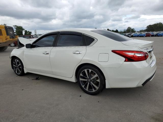 1N4AL3AP4GC184270 - 2016 NISSAN ALTIMA 2.5 WHITE photo 2